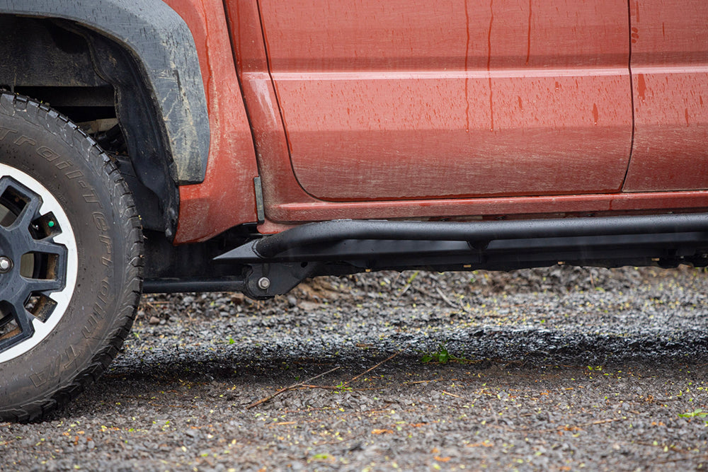Tacoma 4e génération rock sliders (Double Cab, boîte courte)