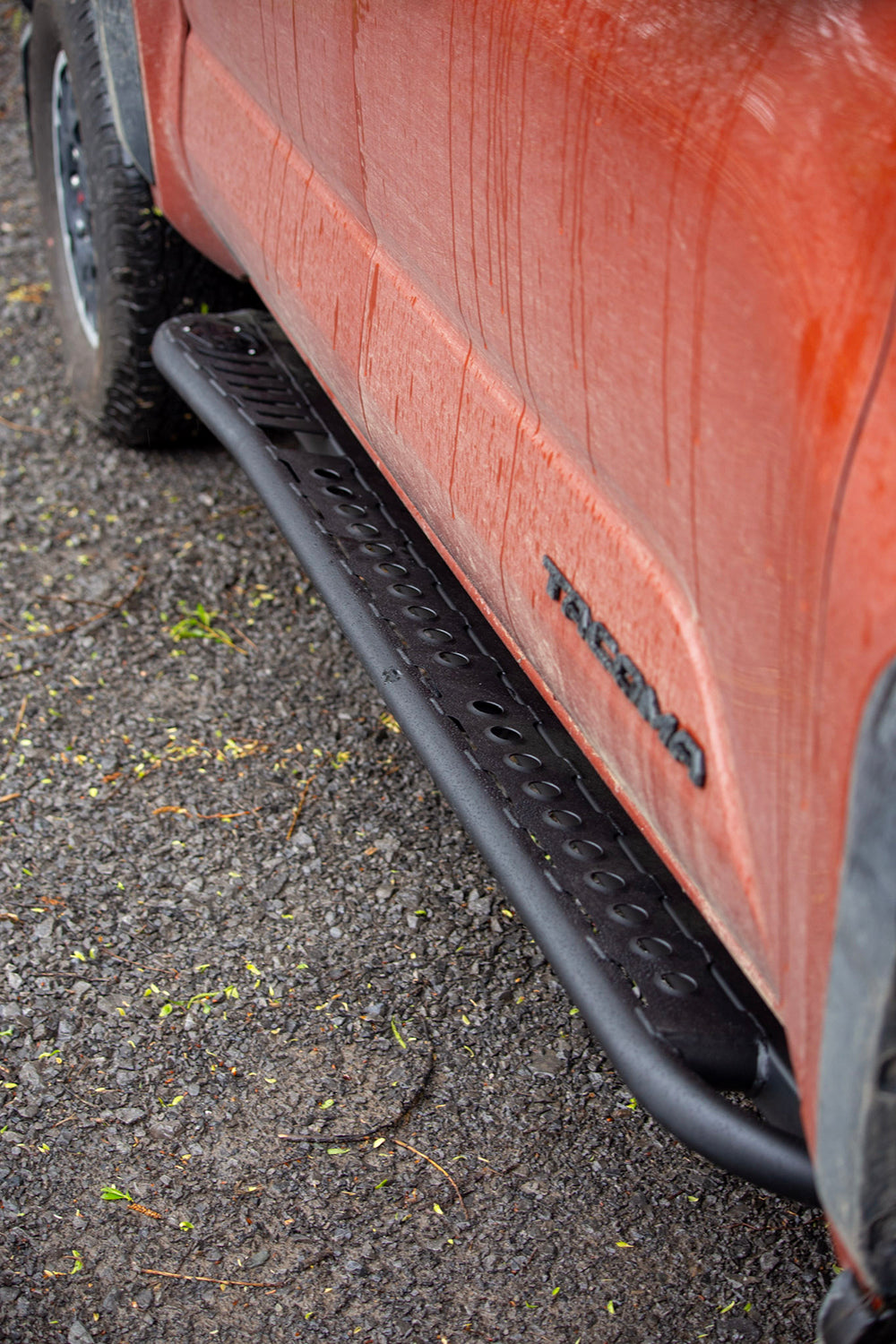 4th gen Tacoma double cab short bed rock sliders