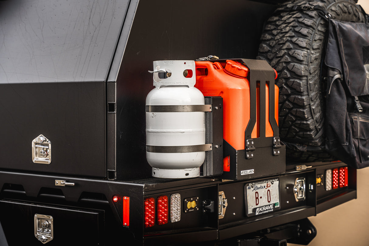 Double aluminum jerry can holder